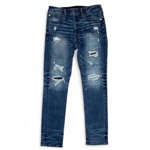 American Eagle Airflex+ Distressed Slim Jean Size 31 x 32